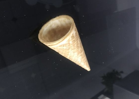 पेय फैक्टरी स्वचालित आइसक्रीम कोन मशीन आपूर्तिकर्ता